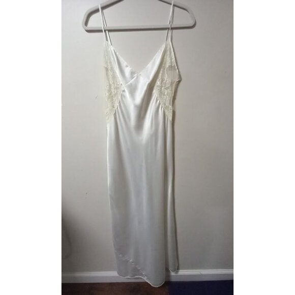 Victoria's Secret White Lace Satin Romantic Slip Nightgown Dress Women's Medium - Picture 2 of 12